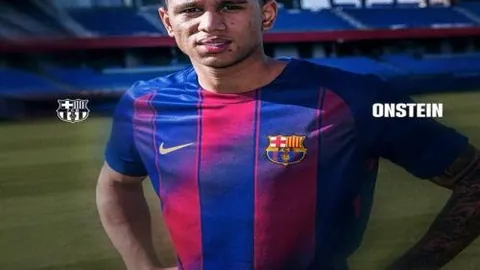 《若日尼奥酋长球场首球庆功：荣耀时刻，感恩心声！》